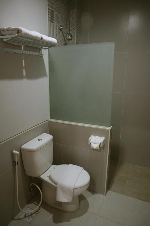 D'Carol Hotel Σουραμπάγια Εξωτερικό φωτογραφία