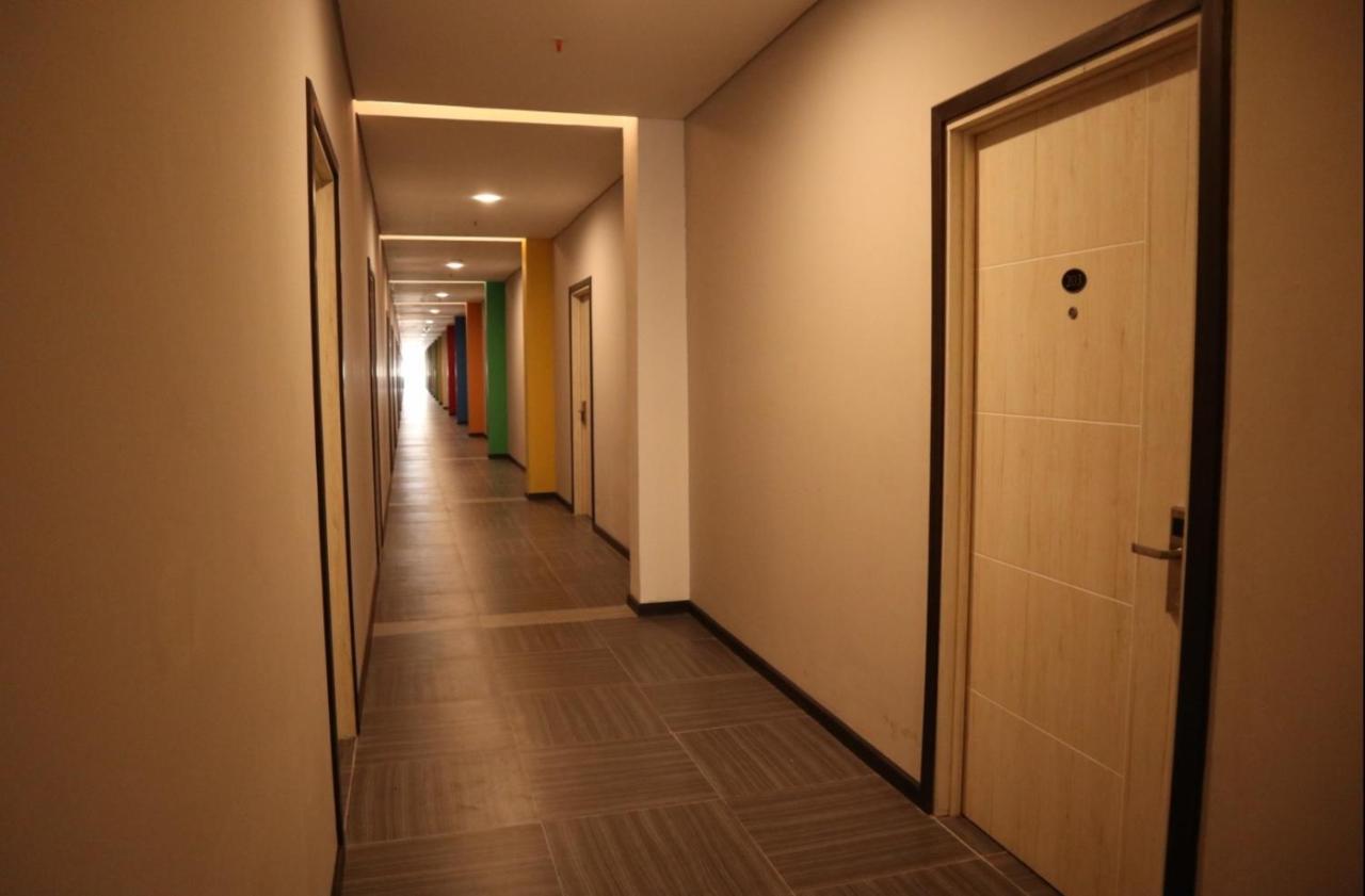 D'Carol Hotel Σουραμπάγια Εξωτερικό φωτογραφία