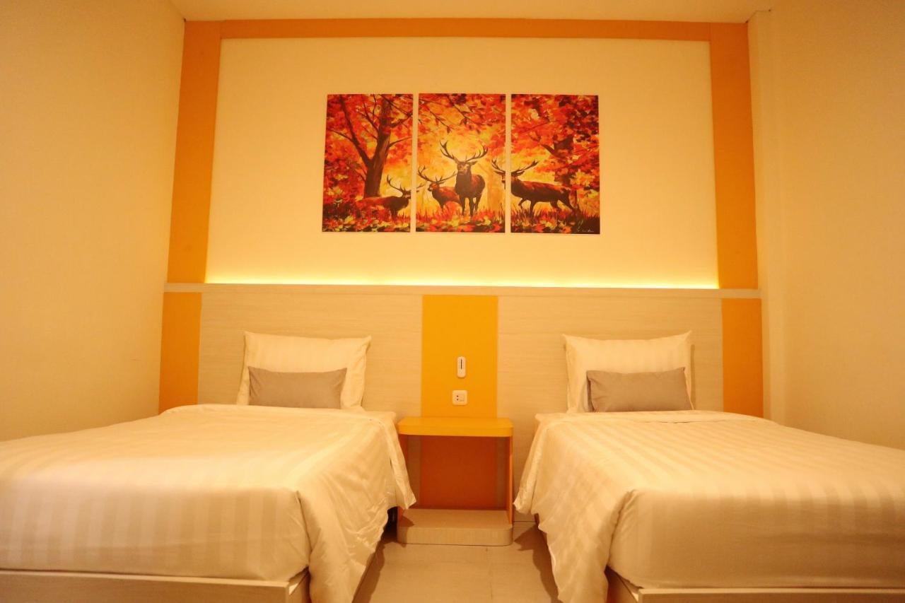 D'Carol Hotel Σουραμπάγια Εξωτερικό φωτογραφία