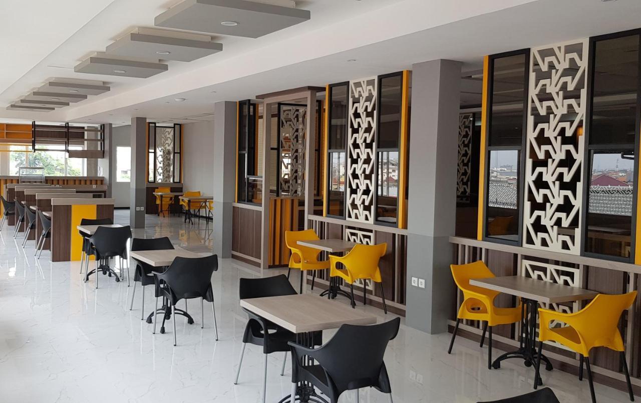 D'Carol Hotel Σουραμπάγια Εξωτερικό φωτογραφία